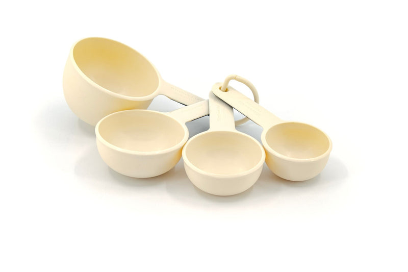 Plastic Measuring Cups, Almond Cream R5886
