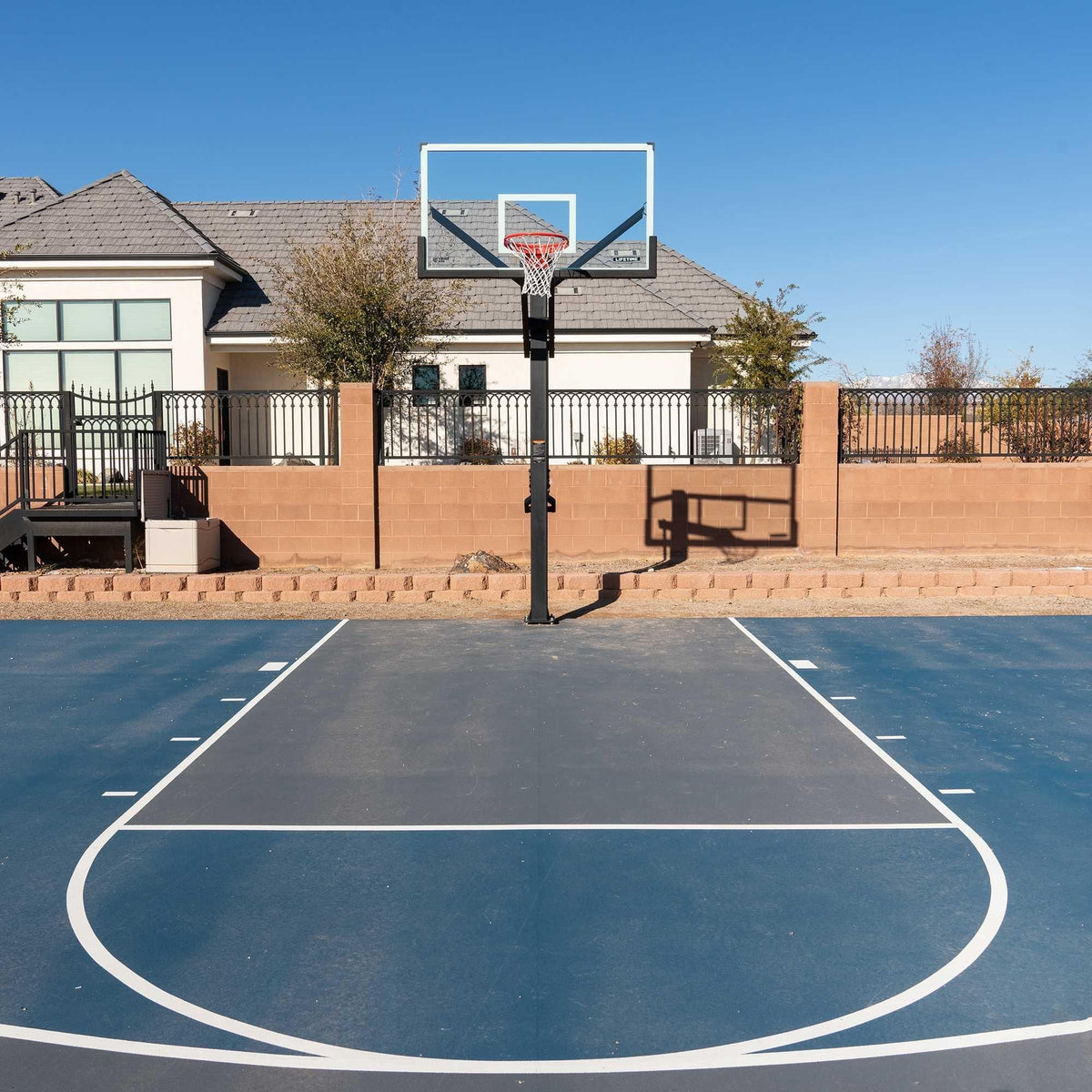 Mommoth Bolt Down Basketball Hoop with 72-in Tempered Glass