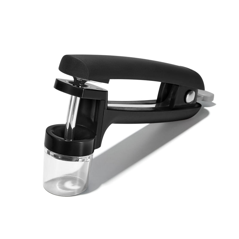Cherry & Olive Pitter P6313