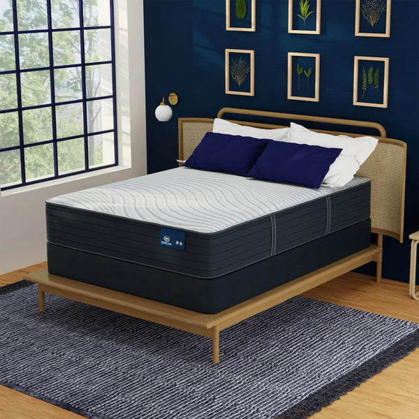 Serta iDream Upscale 30.5 cm (12 in.) Hybrid Mattress or Set A1765