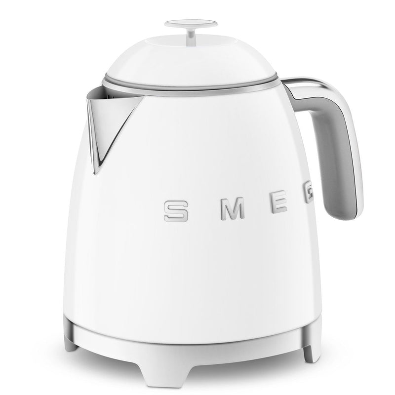 50's 1400W Retro Style Electric Mini Countertop Kettle with Cordless Base, White, 0.8-L B6901